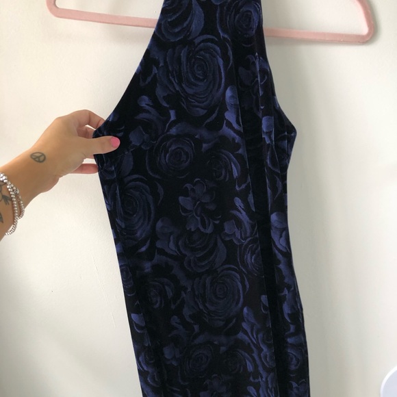 90’s velvet halter dress - Picture 6 of 9